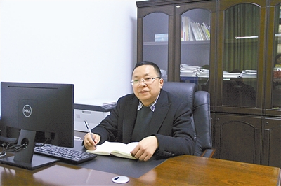 校长:李云贵