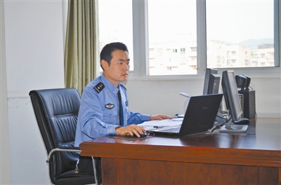 达川刑侦大队长张耀文荣获"全省十佳刑警"称号