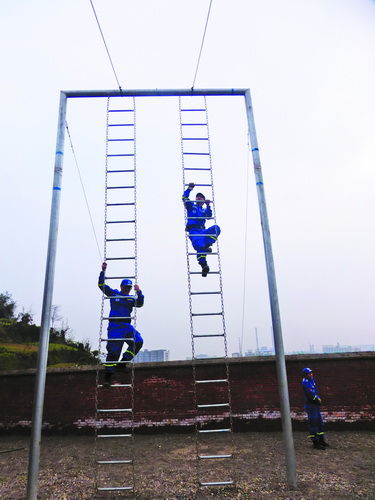 达州红十字蓝天救援队素描