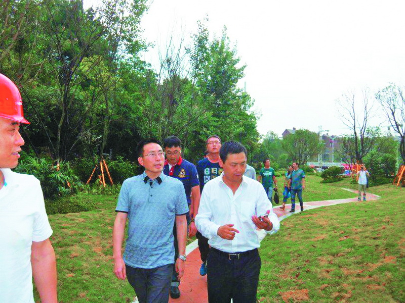 访达州市建筑工程总公司总经理王元一