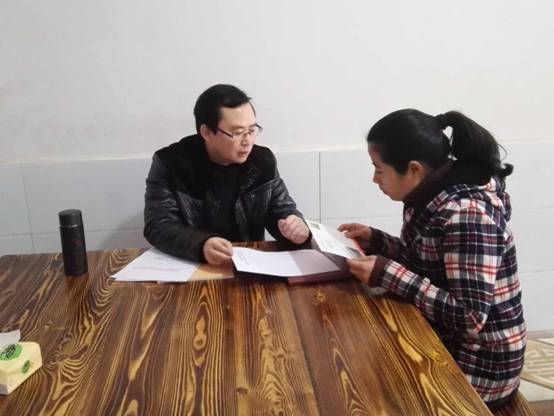 万源法院就省法院工作报告向省人大代表征求意