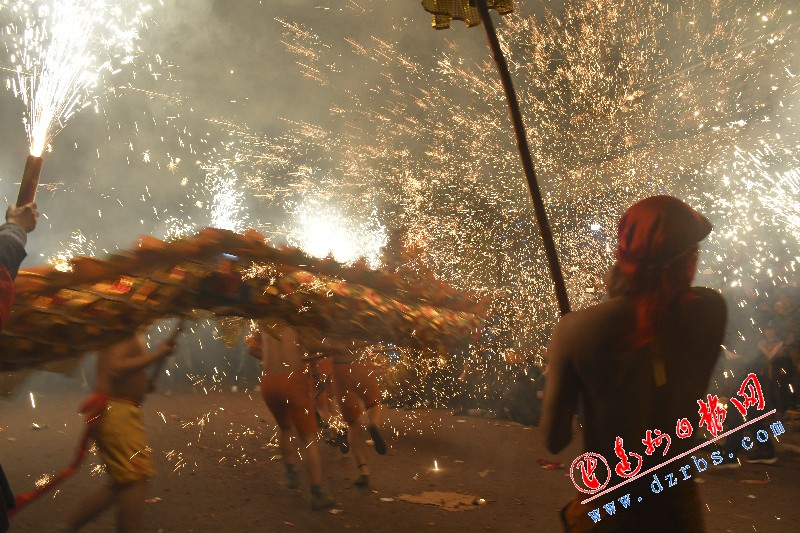 民风民俗闹新春 传统文化润家园