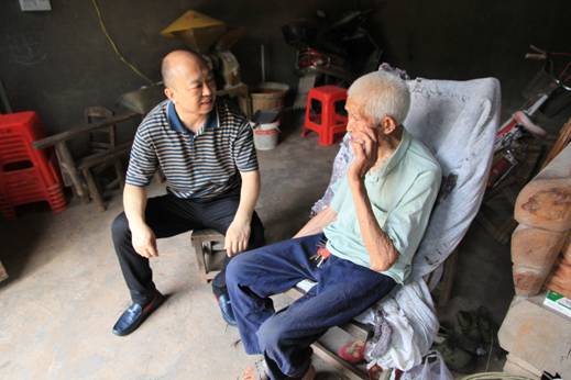 大竹农商银行开展对口帮扶图书捐赠活动