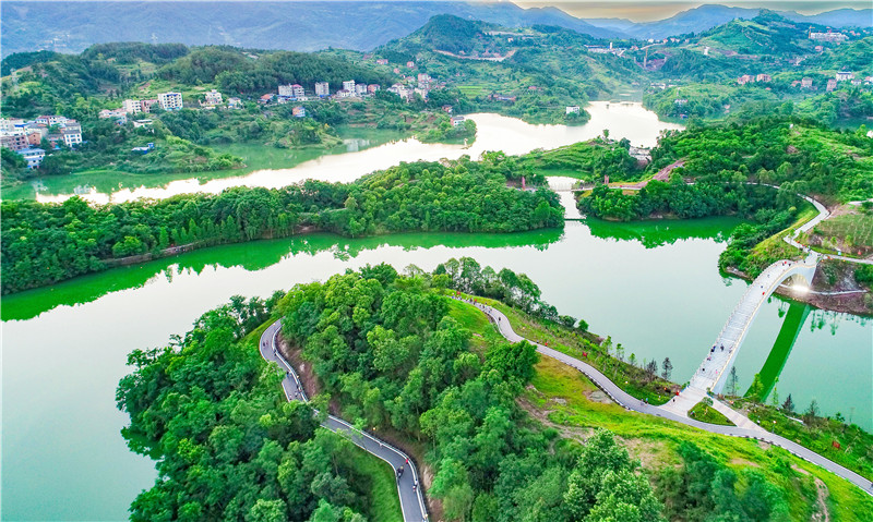 莲花湖湿地公园(达州日报社航拍队)