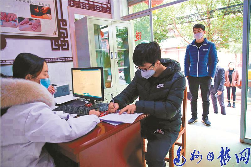 达州市外出务工人口是多少_达州市中心医院图片(3)