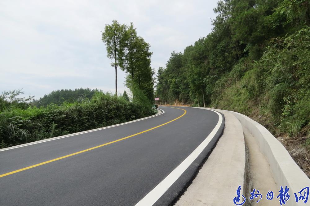 国道318线大竹至渠县段大修工程即将完工
