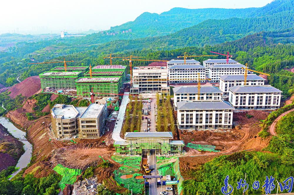 火热建设中的达州高新区职业技术学院