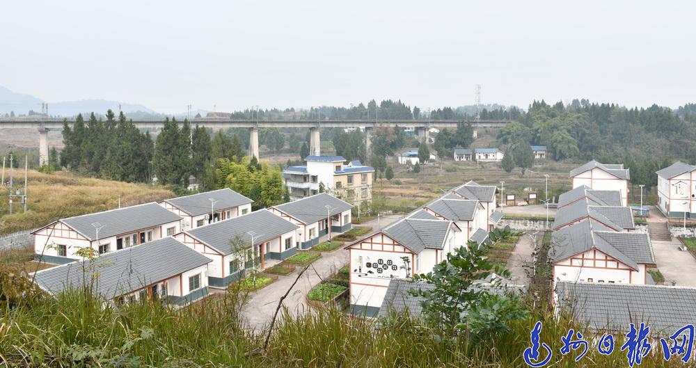 渠县:窗外风景独好