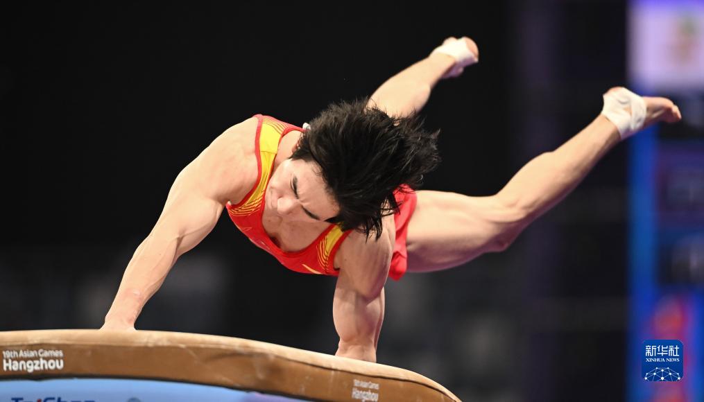  竞技体操——中国队夺得男子团体决赛冠军