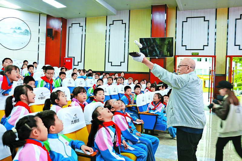  通川区第一小学校：科普宣讲进校园 点亮青少年科学梦