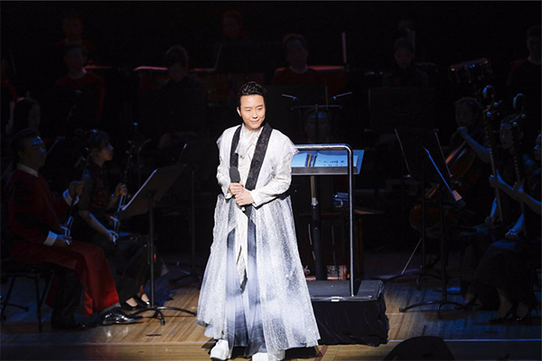 时隔七年 李玉刚重归悉尼歌剧院唱响中澳旅游