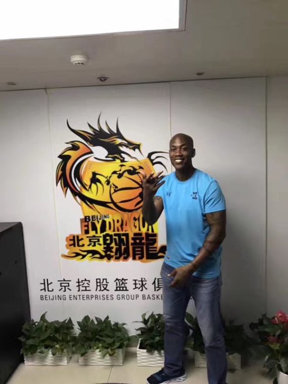 难舍北京 马布里加盟北控男篮