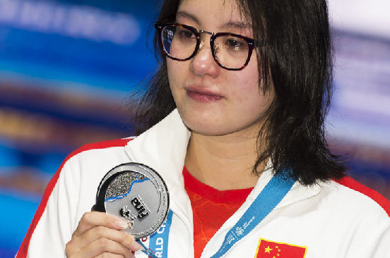 世锦赛女子50米仰泳决赛 傅园慧摘银 - 达州日