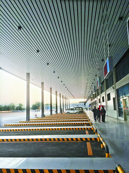 记者昨日探访周五投运的汽车北站硬件升级 安