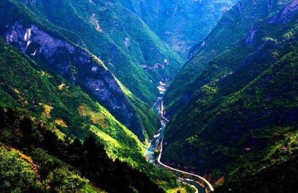 二, 宣汉县巴山大峡谷
